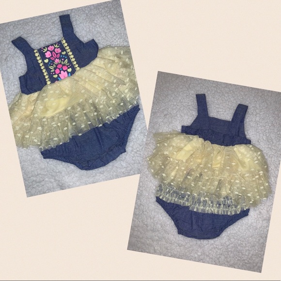 2 Baby Girl Outfits *BUY2GET2FREE!* - Picture 7 of 13